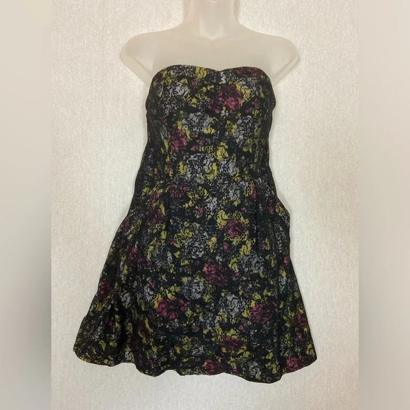 Free People floral lace strapless sweet heart mini dress Sz 6 - Picture 1 of 12